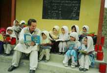 Pros and Cons in Pakistan Education System